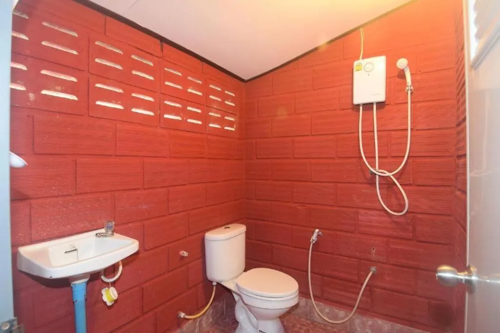 Lanta Long Beach Hostel Ko Lanta 0*,