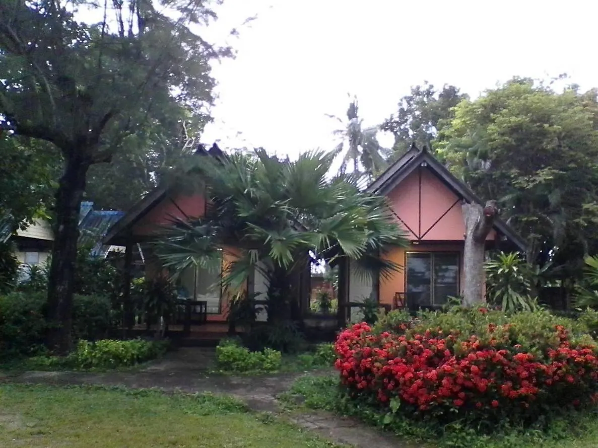 Lanta Long Beach Hostel Koh Lanta Thailand